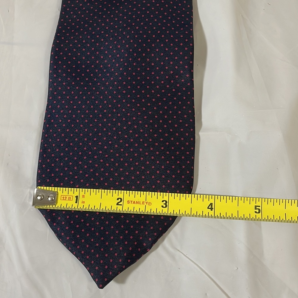 Bert Pulitzer mens navy and red polka dot tie, like new condition 3.5”W by 57”L - Picture 2 of 7